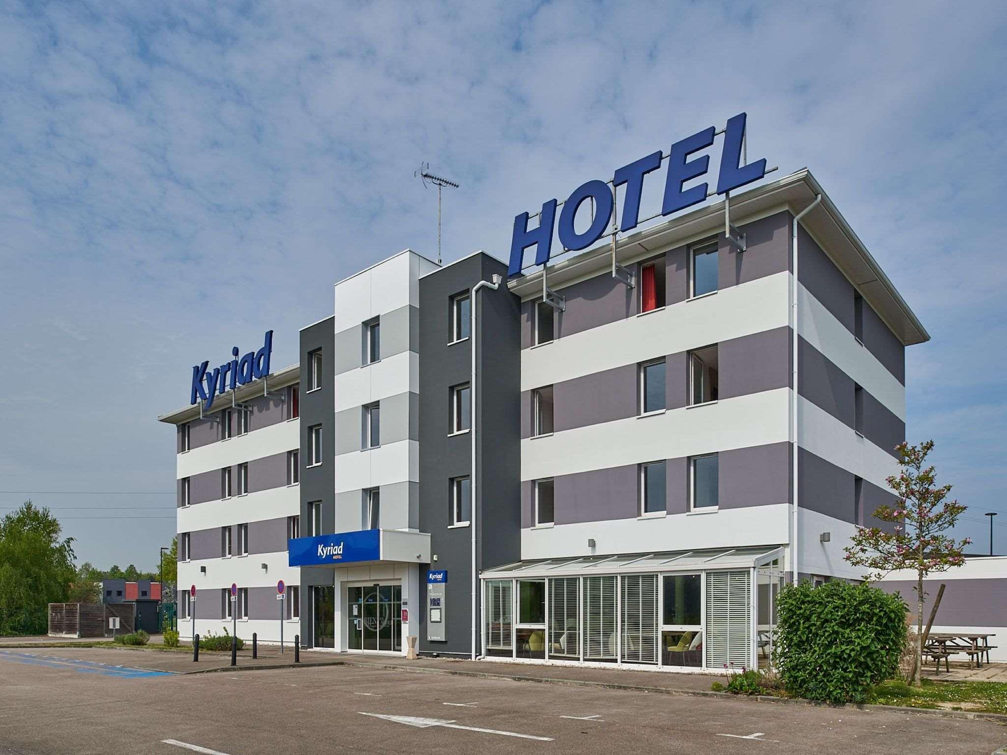 กีริอ๊าด รูออง ซุด - วาล เดอ เรย Hotel Val-de-Reuil ภายนอก รูปภาพ