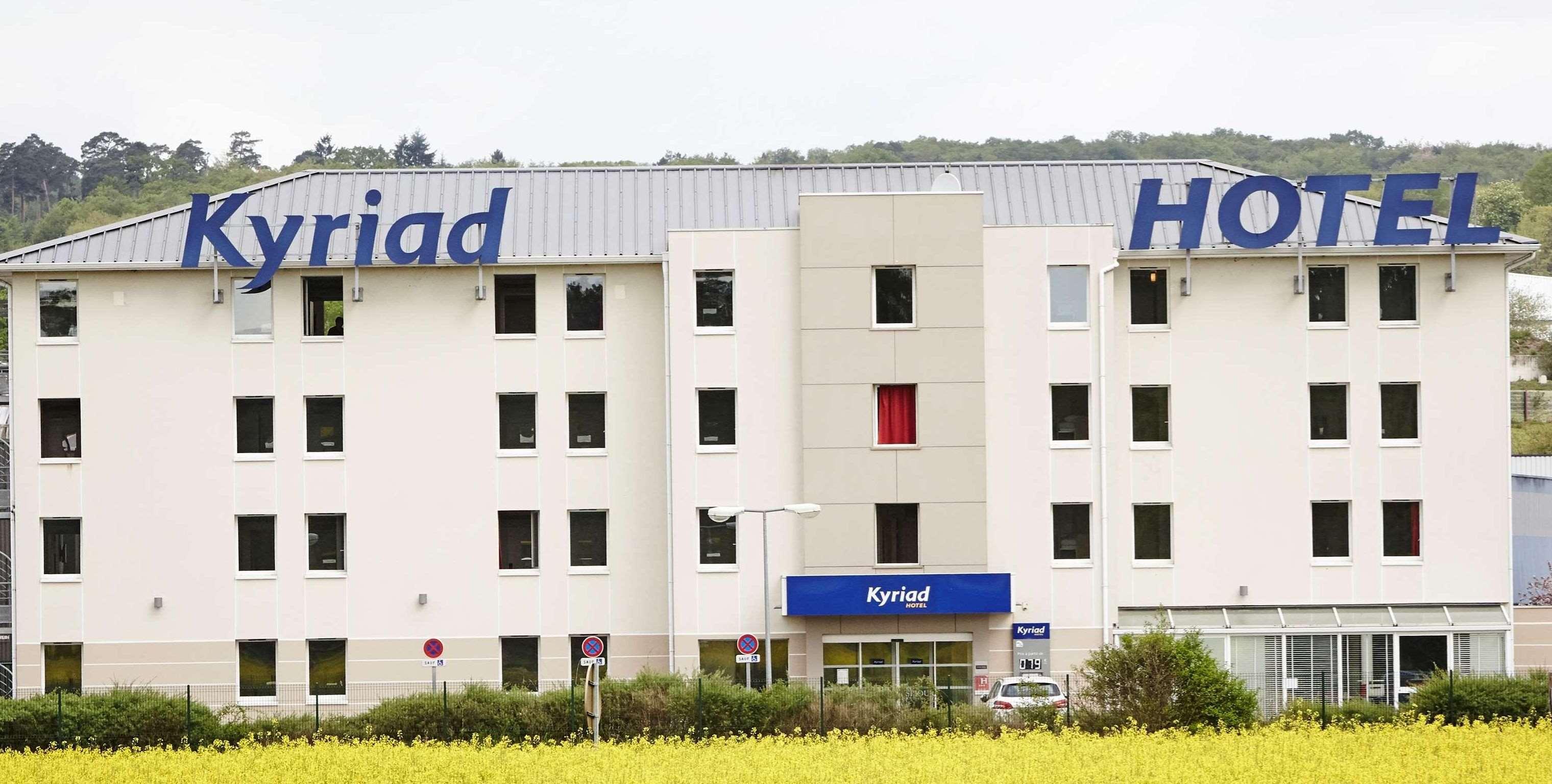 กีริอ๊าด รูออง ซุด - วาล เดอ เรย Hotel Val-de-Reuil ภายนอก รูปภาพ